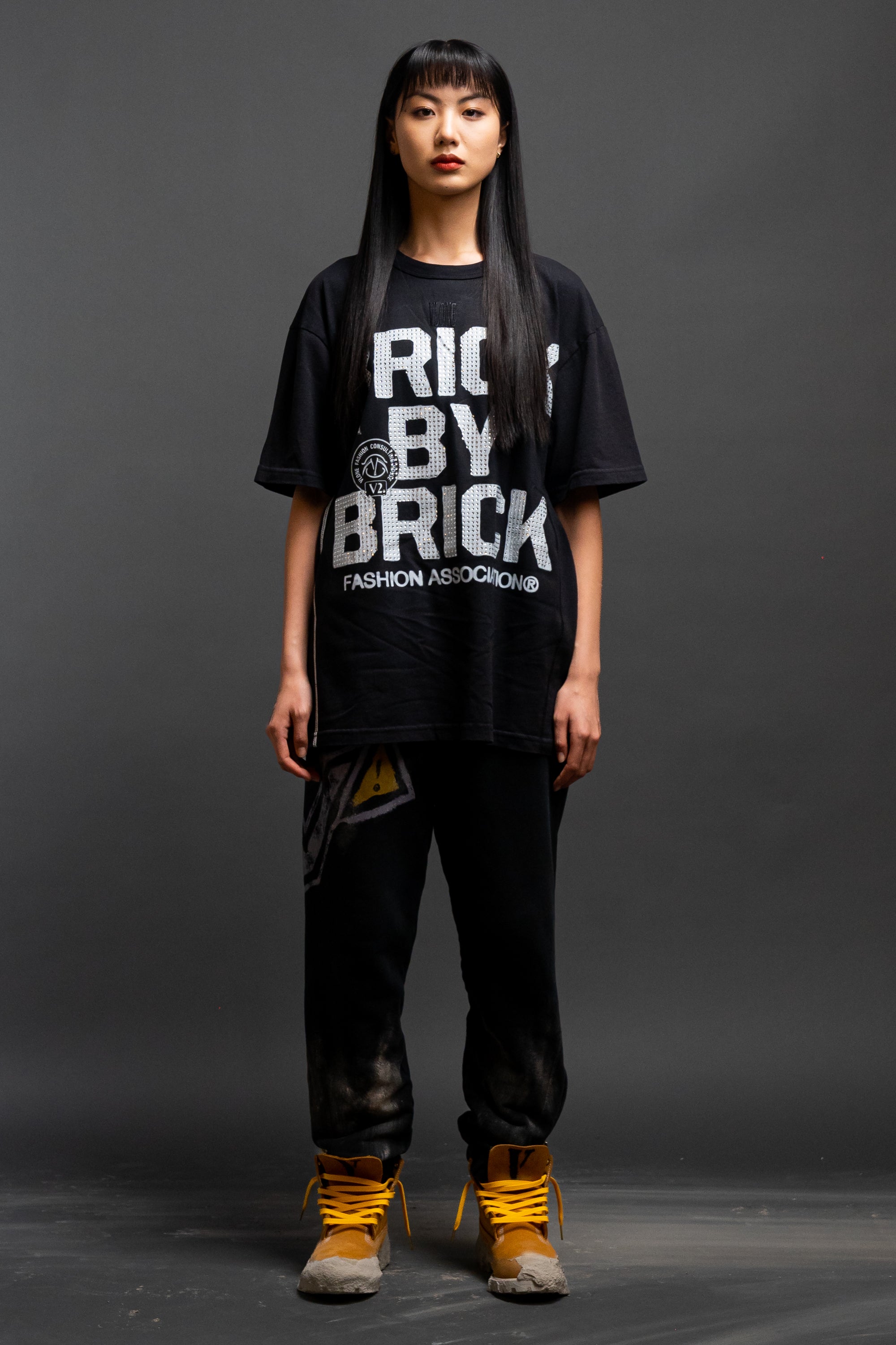 VLONE BBB Association S/S T-Shirt In Rhinestone